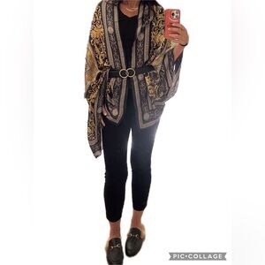 ITALIAN SCRAF SHAWL BAROQUE GOLD AND BLACK PATTERN SCARF ONLY